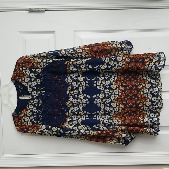 As U Wish Women's Floral Blouse - Picture 1 of 14